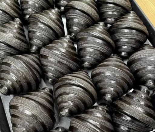 Croissant plain black 90gr